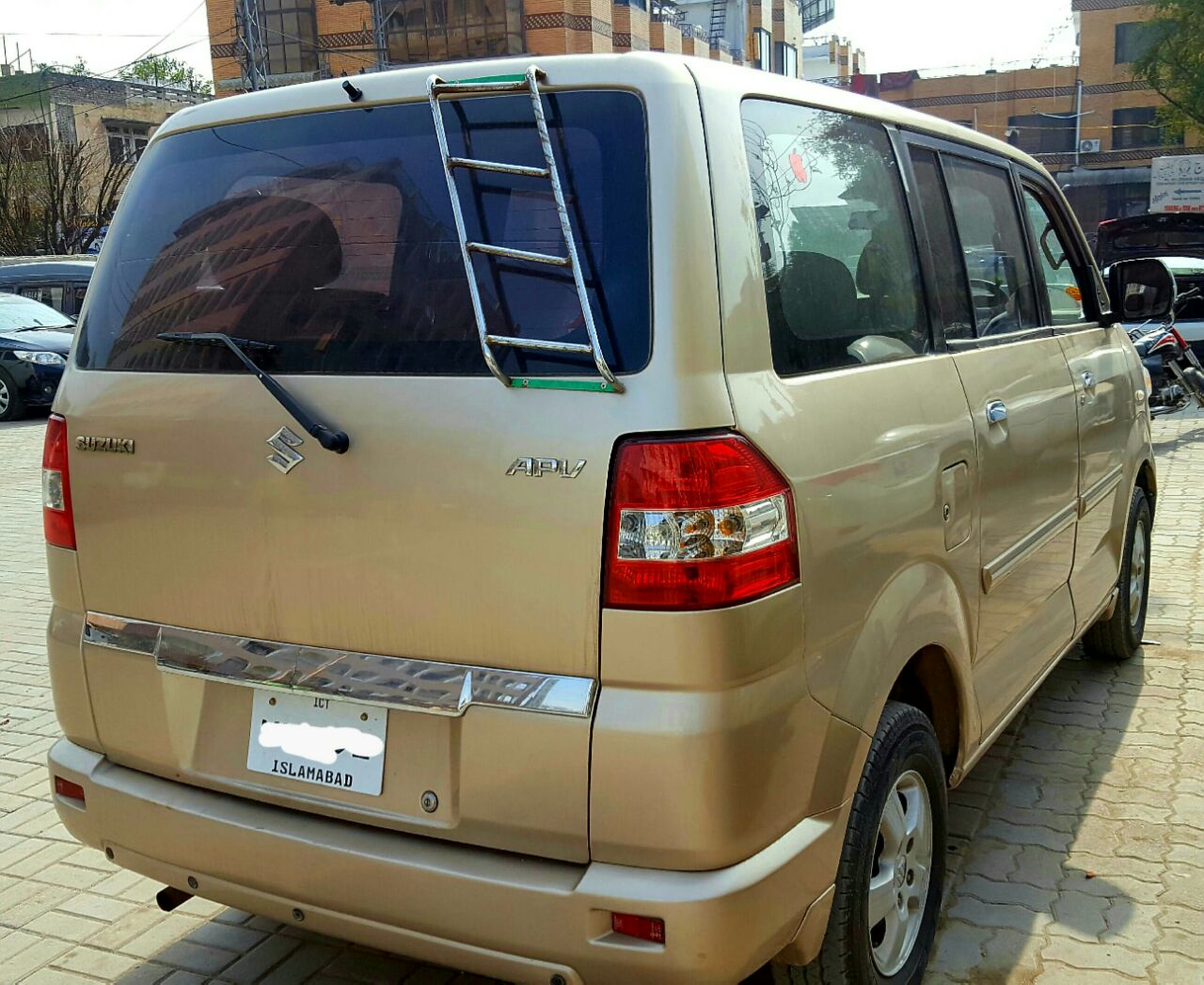 Hire Suzuki APV on Rent